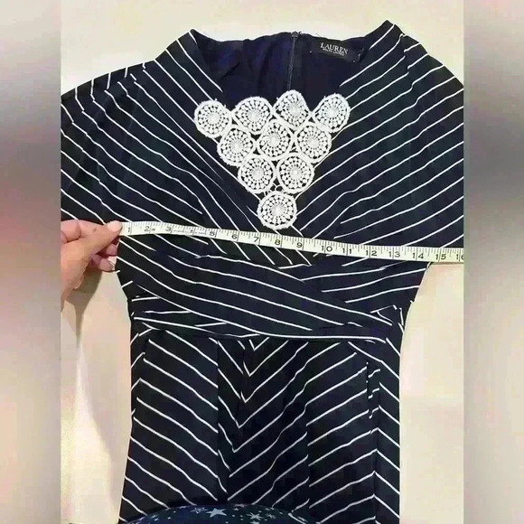 Lauren Navy with White Stripes Stretchy Dress Size 2 - Picture 4 of 6